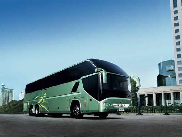 鴻鳴巴士的大巴車(chē)怎么樣？司機(jī)服務(wù)好么？